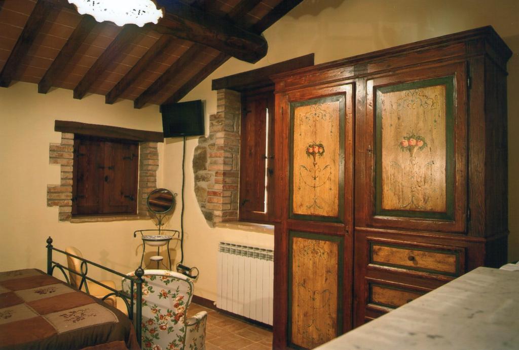 مادجوني Azienda Agrituristica I Tre Casali الغرفة الصورة